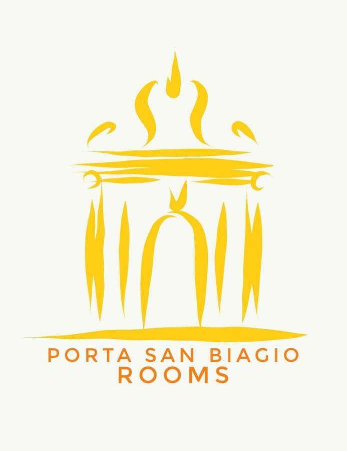Porta San Biagio Pensión Lecce
